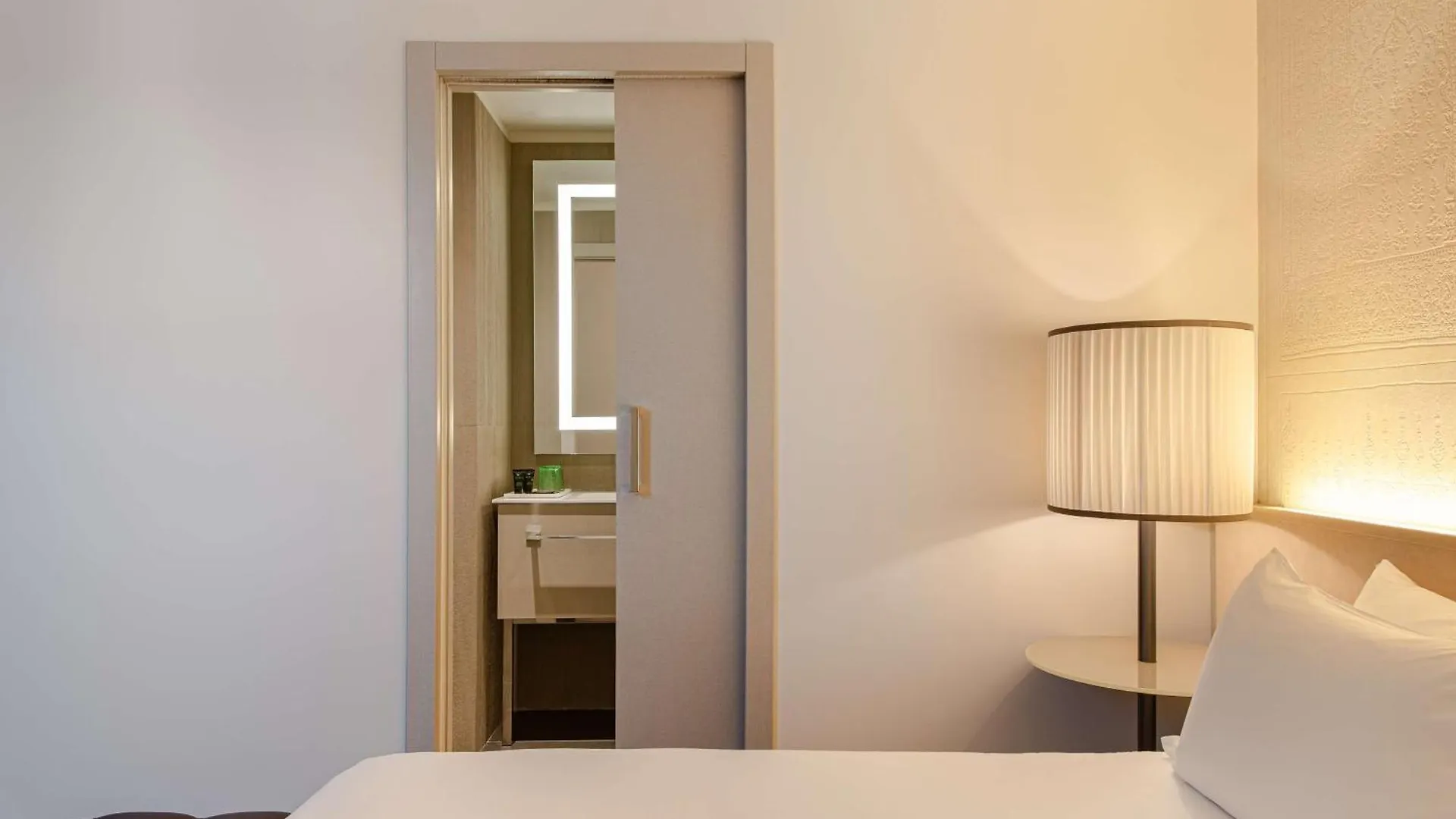 **** Hotel Hyatt Centric Murano Venice Italia
